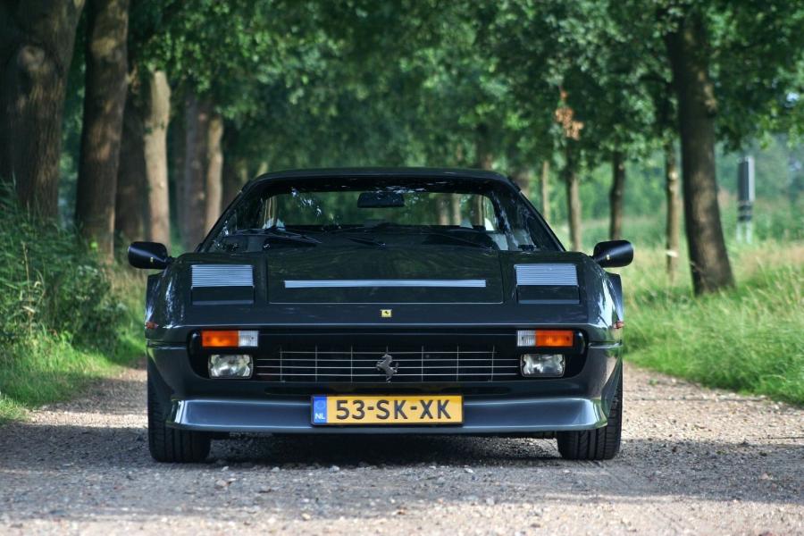  Ferrari 308 GTB Quattrovalvole 1982 года  (фото 44 из 61)